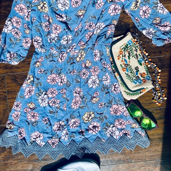 Trixxi Floral Off-the-Shoulder Dress Women - Picture 2 of 3